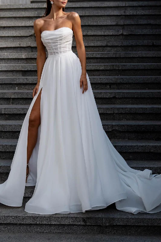 structured dressA Line Strapless Hall Casual Wedding Dress Pleats Split White Boho Bridal Gown QW2612