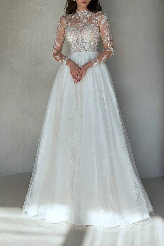 oversized dressA line Illusion Neckline Romantic Lace Princess Wedding Dress Rustic Bridal Gown QW2262