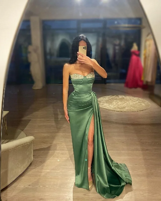 fitted bodycon dressSheath/Column Strapless Beaded Green Long Sleeves Prom Dress with Slit QP0865