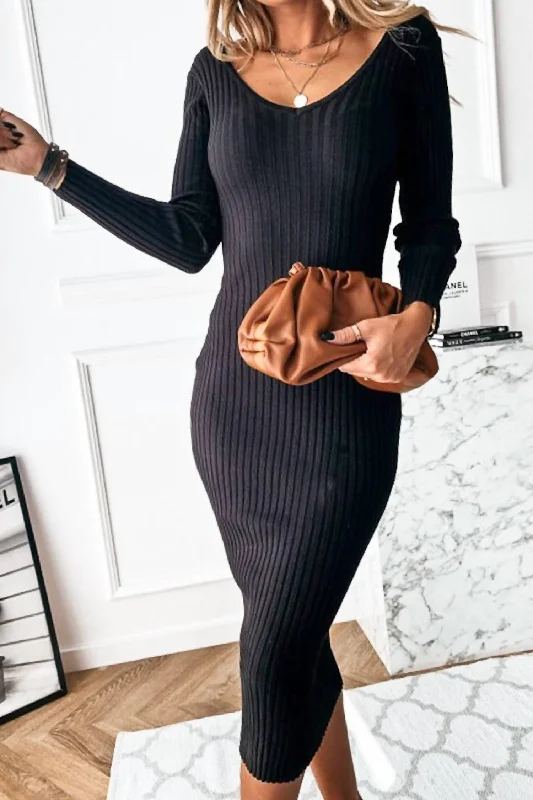 v-neck dressRibbed Knitted Dress In Black