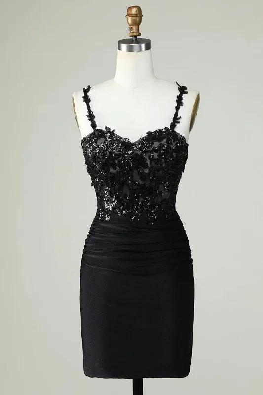 high-waisted dressSheath Spaghetti Straps Black Short Homecoming Dress with Appiques