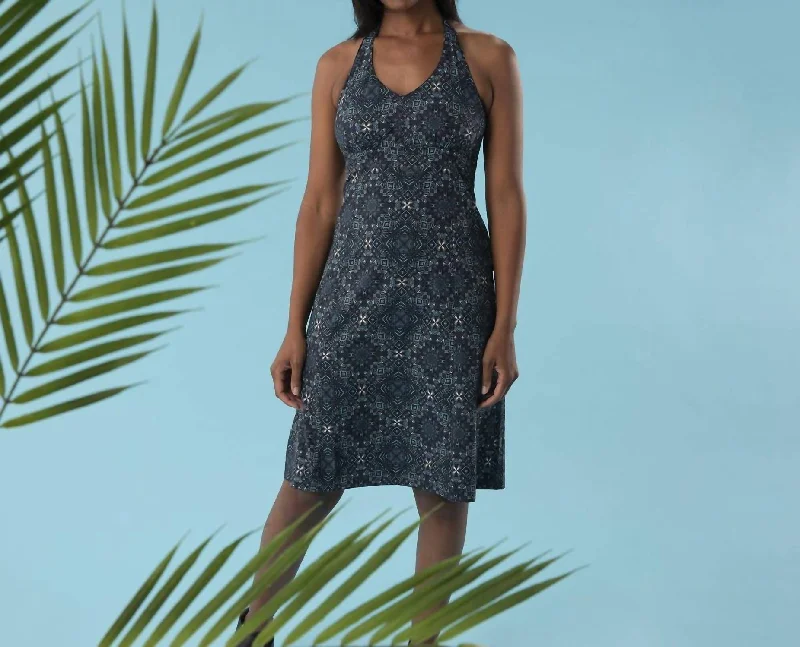 sophisticated dressMarina Travel Dress In Indigo Four Corners