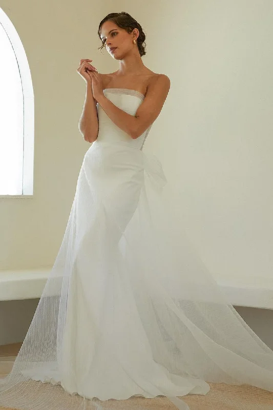 fitted cocktail dressChic Strapless Drapped Mermaid Ivory Wedding Dress QW2171