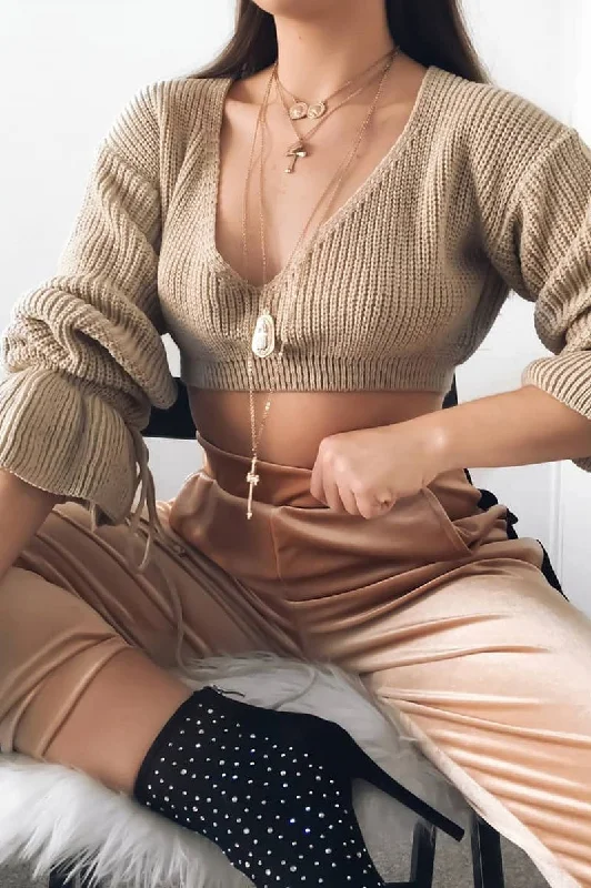 cozy pullover sweaterBeige Plunge Sleeve Detail Crop Jumper - Ivree