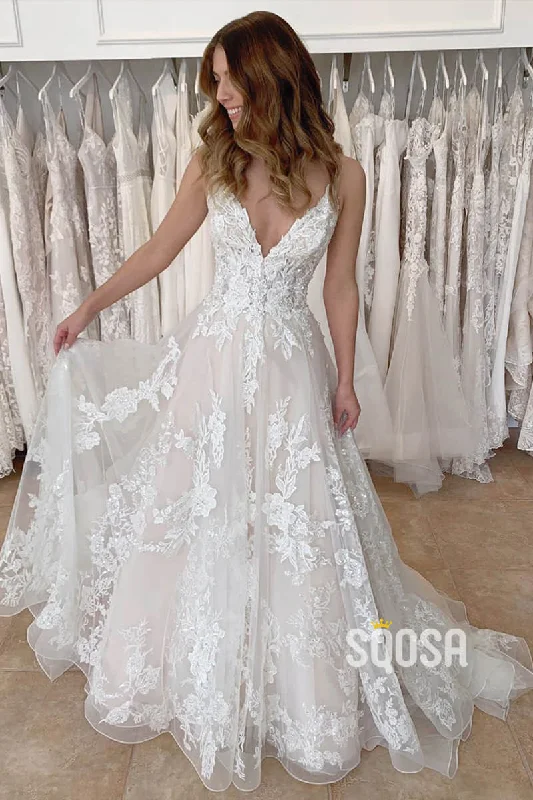 relaxed fit dressA-line V-neck Unique Appliques Lace Wedding Dress QW2297