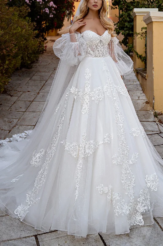 fitted cocktail dressBall Gown Sweetheart Lace Appliques Rustic Wedding Dress with Long Sleeves QW2195