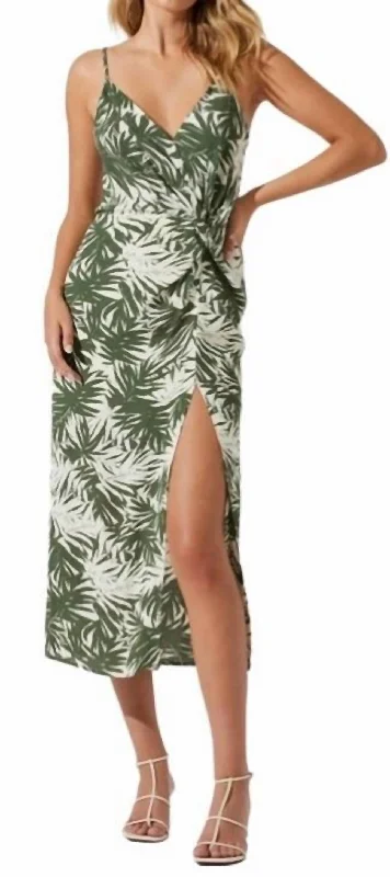 chic dressDestination Dress in Green/White Palm