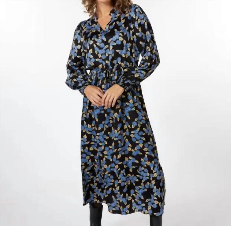 elegant shift dressBlue Floral Maxi Dress In Blue Floral Print