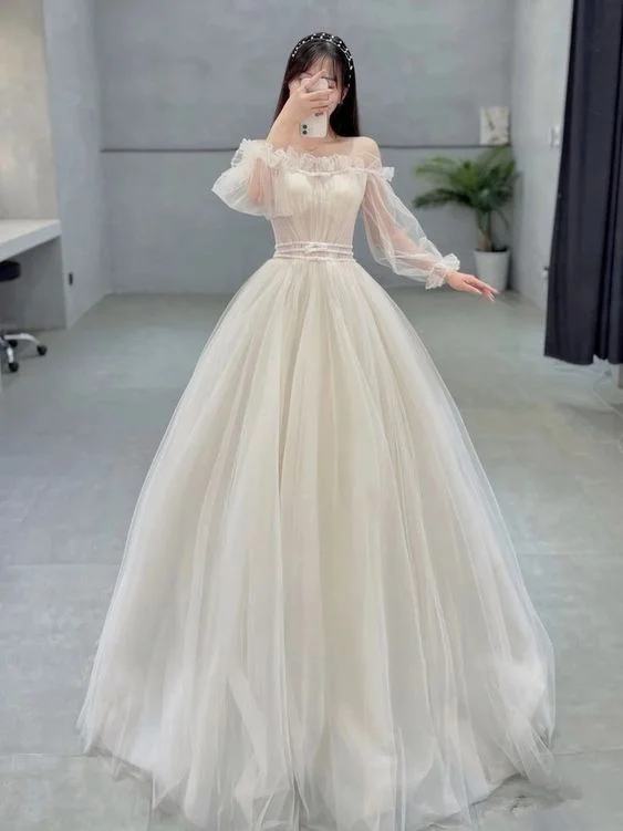 cocktail party dressA-line Tulle Prom Dress with Long Sleeves Princess Dress  Y3037